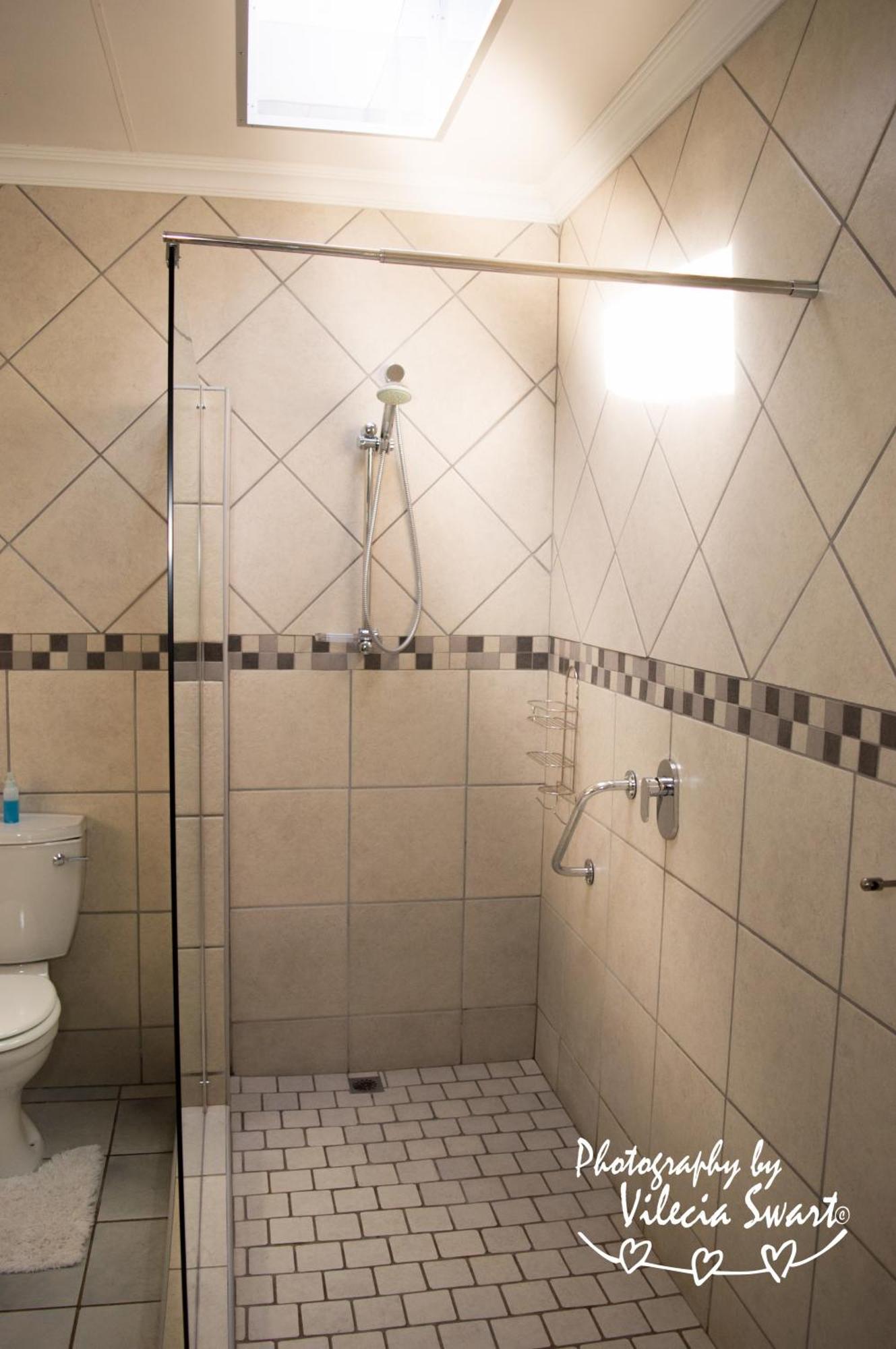 פריס Mistique Waters Guesthouse מראה חיצוני תמונה