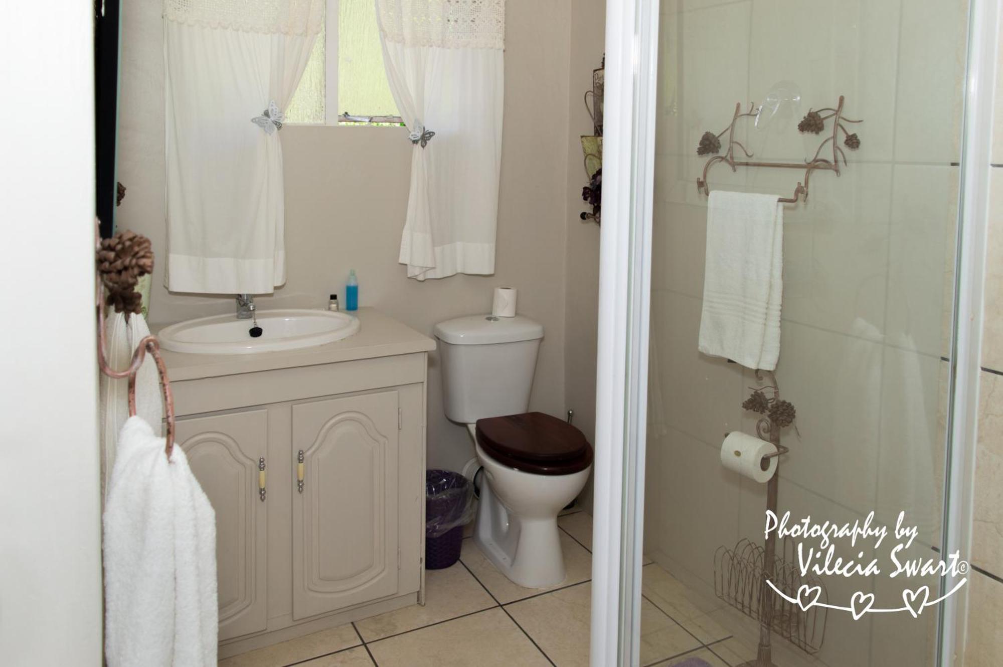 פריס Mistique Waters Guesthouse מראה חיצוני תמונה